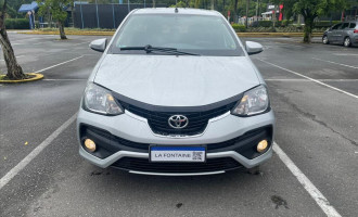 ETIOS 1.5 PLATINUM SEDAN 16V FLEX 4P AUTOMÁTICO 2019