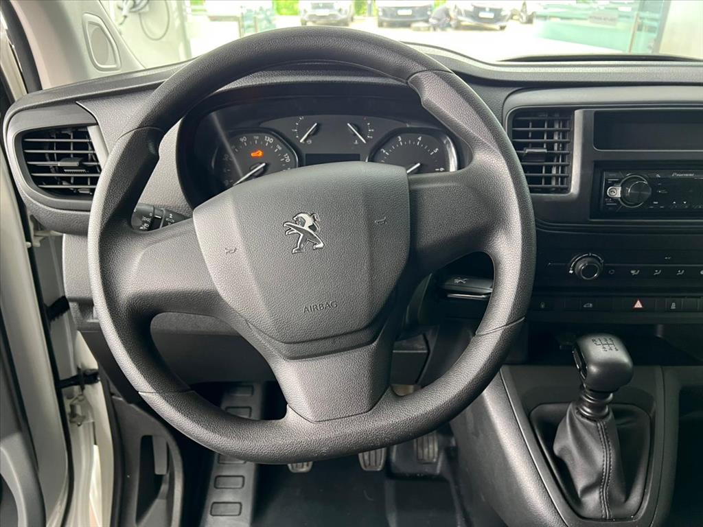 EXPERT 1.5 BLUEHDI DIESEL CARGO MANUAL 2024 EXPERT 1.5 BLUEHDI DIESEL CARGO MANUAL 2024